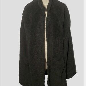 Women's Black Faux Fur Yanak Paloma cape with side arm slits